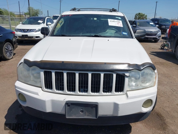 2005 Jeep Grand Cherokee Laredo with VIN 1J4GS48K95C554353, listed as a IAAI auction lot 42003580 with Not Provided miles and . Bid and sale history available at DreamBid. Image 6.