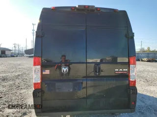 2021 Ram ProMaster Cargo with VIN 3C6LRVBG9ME584204, listed as a Copart auction lot 76282354 with 61,728 mi miles and Clean Title. Bid and sale history available at carsss.com. Image 6.