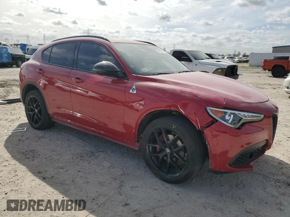 2019 Alfa Romeo Stelvio Ti z VIN ZASPAKBN8K7C69851, wystawiony jako Copart lot #49490875 z przebiegiem Nie podano mil oraz Szkody całkowita. Historia ofert i sprzedaży dostępna na DreamBid. Obrazek 4.