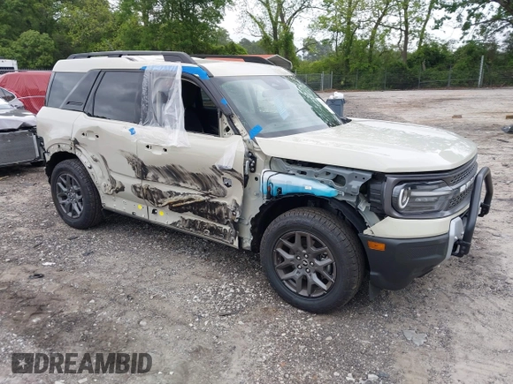 2025 Ford Bronco Sport Big Bend with VIN 3FMCR9BN7SRE17761, listed as a IAAI auction lot 42150064 with 4,545 mi miles and . Bid and sale history available at DreamBid. Image 1.