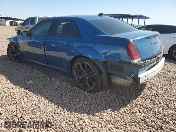 2022 Chrysler 300 Touring L with VIN 2C3CCADG7NH162975, listed as a Copart auction lot 52186545 with 67,522 mi miles and Salvage Title. Bid and sale history available at DreamBid. Image 2.