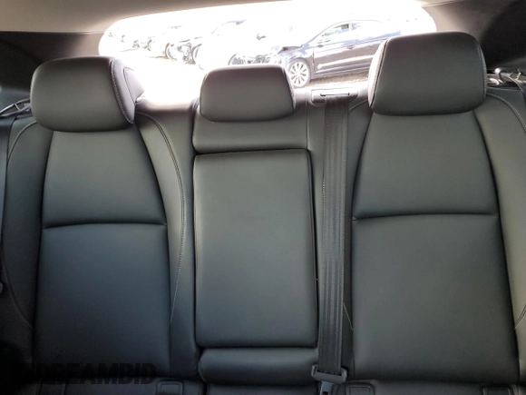 2021 Mazda CX-30 Preferred with VIN 3MVDMACL0MM216112, listed as a Copart auction lot 83617634 with 71,371 mi miles and Salvage Title. Bid and sale history available at DreamBid. Image 10.
