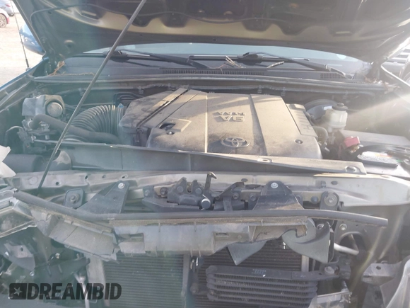 2015 Toyota Tacoma with VIN 3TMMU4FN7FM079866, listed as a IAAI auction lot 41618881 with 165,268 mi miles. Bid and sale history available at carsss.com. Image 10.