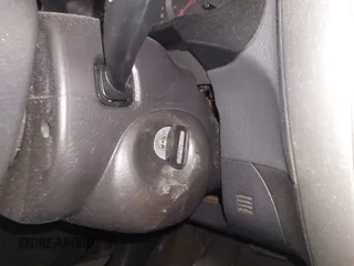 2005 Suzuki Aerio S z VIN JS2RA62S255250278, wystawiony jako IAAI lot #41322109 z przebiegiem 144 980 mil mil oraz . Historia ofert i sprzedaży dostępna na DreamBid. Obrazek 11.