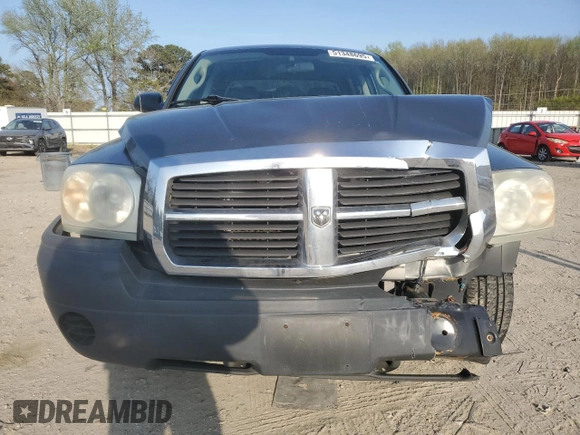 2006 Dodge Dakota ST with VIN 1D7HE28K36S595242, listed as a Copart auction lot 51348695 with 110,602 mi miles and Salvage Title. Bid and sale history available at carsss.com. Image 5.
