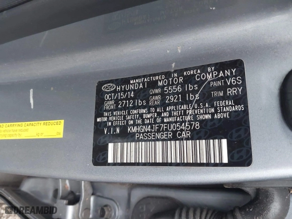 2015 Hyundai Genesis 5.0L with VIN KMHGN4JF7FU054578, listed as a IAAI auction lot 41726190 with 999,999 mi miles. Bid and sale history available at carsss.com. Image 9.