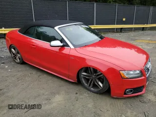 2010 Audi S5 Premium Plus z VIN WAUCGAFH3AN026072, wystawiony jako Copart lot #73323014 z przebiegiem 122 438 mil mil oraz Szkody całkowita. Historia ofert i sprzedaży dostępna na DreamBid. Obrazek 4.