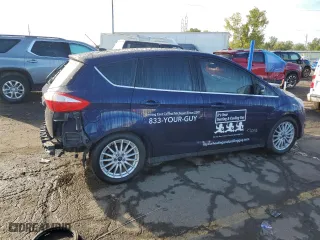 2016 Ford C-Max Energi SEL with VIN 1FADP5CU9GL115476, listed as a Copart auction lot 73047254 with 255,084 mi miles and Salvage Title. Bid and sale history available at carsss.com. Image 3.