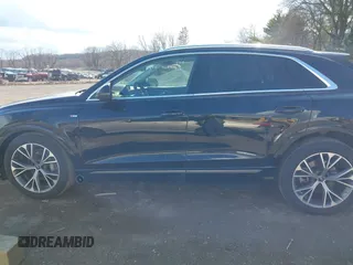 2023 Audi Q8 Prestige z VIN WA1FVBF10PD035688, wystawiony jako IAAI lot #41864567 z przebiegiem 27 219 mil mil oraz . Historia ofert i sprzedaży dostępna na DreamBid. Obrazek 15.