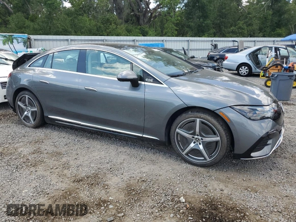 2023 Mercedes-Benz EQE 350+ z VIN W1KEG2BB6PF015370, wystawiony jako Copart lot #57130405 z przebiegiem Nie podano mil oraz Szkoda całkowita • Salvage title. Historia ofert i sprzedaży dostępna na DreamBid. Obrazek 4.