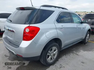 2013 Chevrolet Equinox LT z VIN 2GNALDEK9D6406229, wystawiony jako IAAI lot #42146647 z przebiegiem 174 355 mil mil oraz . Historia ofert i sprzedaży dostępna na DreamBid. Obrazek 4.