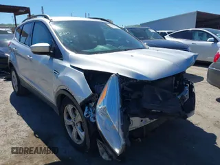 2016 Ford Escape SE with VIN 1FMCU0G96GUA99637, listed as a IAAI auction lot 41851586 with 61,143 mi miles. Bid and sale history available at carsss.com. Image 1.