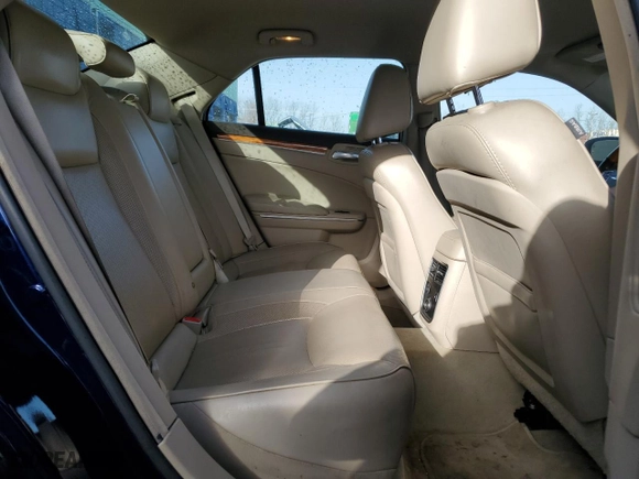 2013 Chrysler 300 with VIN 2C3CCAKG6DH699676, listed as a Copart auction lot 47731115 with 139,136 mi miles and Clean Title. Bid and sale history available at carsss.com. Image 10.