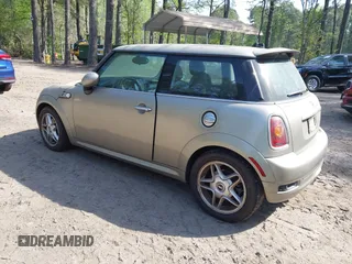 2010 MINI Hardtop S with VIN WMWMF7C58ATX45365, listed as a IAAI auction lot 42035404 with 26,393 mi miles and . Bid and sale history available at DreamBid. Image 3.