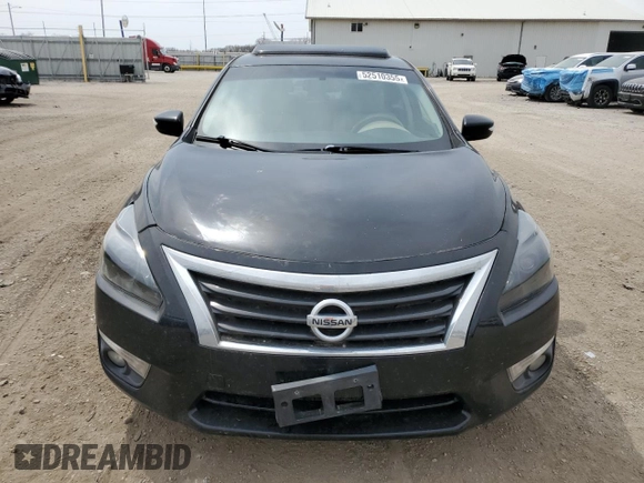 2014 Nissan Altima S with VIN 1N4AL3AP1EC101150, listed as a Copart auction lot 52510355 with 220,500 mi miles and Salvage Title. Bid and sale history available at DreamBid. Image 5.