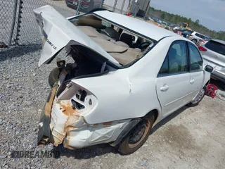 2006 Toyota Camry STD z VIN 4T1BE32K36U707438, wystawiony jako IAAI lot #41645910 z przebiegiem 117 652 mil mil oraz . Historia ofert i sprzedaży dostępna na DreamBid. Obrazek 4.