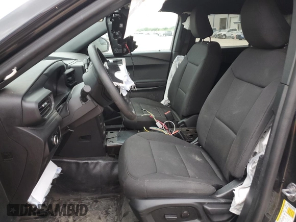 2024 Ford Police Interceptor Utility z VIN 1FM5K8AB2RGA27330, wystawiony jako Copart lot #54846175 z przebiegiem 17 338 mil mil oraz Szkoda całkowita • Salvage title. Historia ofert i sprzedaży dostępna na DreamBid. Obrazek 7.