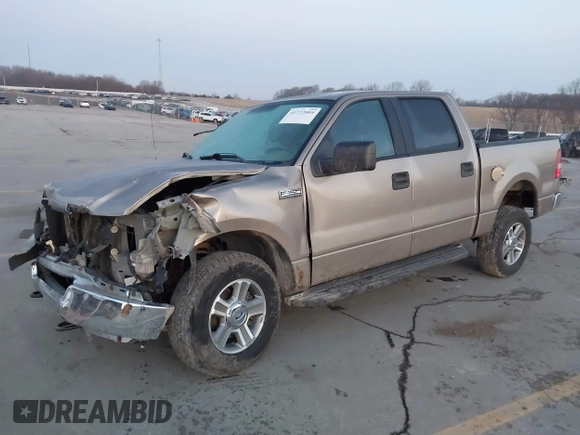 2005 Ford F-150 XLT with VIN 1FTPW14565KB71646, listed as a IAAI auction lot 41772005 with 180,735 mi miles. Bid and sale history available at carsss.com. Image 2.