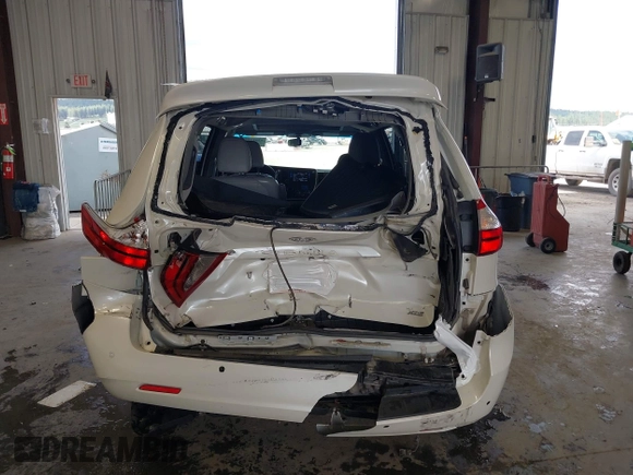2017 Toyota Sienna XLE Auto Access Seat with VIN 5TDYZ3DC7HS874630, listed as a IAAI auction lot 42027737 with 122,952 mi miles. Bid and sale history available at carsss.com. Image 16.