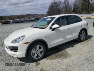 2012 Porsche Cayenne S Hybrid z VIN WP1AE2A27CLA90198, wystawiony jako Copart lot #47354655 z przebiegiem 119 312 mil mil oraz Tytuł czysty. Historia ofert i sprzedaży dostępna na DreamBid. Obrazek 1.