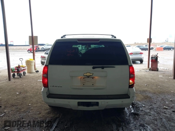 2007 Chevrolet Tahoe LT z VIN 1GNFC13097R131332, wystawiony jako IAAI lot #42113000 z przebiegiem 335 679 mil mil oraz . Historia ofert i sprzedaży dostępna na DreamBid. Obrazek 16.