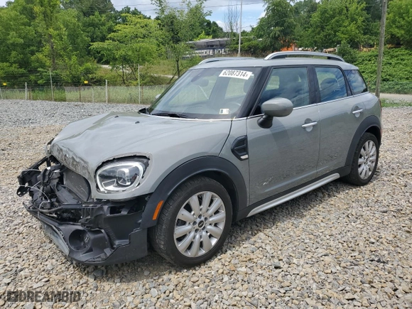 2022 MINI Countryman Cooper with VIN WMZ43BR07N3N30818, listed as a Copart auction lot 62087314 with 37,320 mi miles and Salvage Title. Bid and sale history available at carsss.com. Image 1.