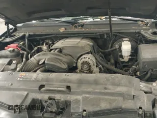 2013 Chevrolet Suburban LT z VIN 1GNSKJE79DR198844, wystawiony jako IAAI lot #42710411 z przebiegiem 184 396 mil mil oraz . Historia ofert i sprzedaży dostępna na DreamBid. Obrazek 21.