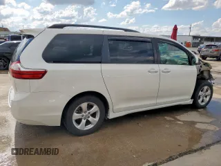 2018 Toyota Sienna XLE Auto Access Seat with VIN 5TDYZ3DC8JS954217, listed as a Copart auction lot 56164075 with 63,290 mi miles and Clean title. Bid and sale history available at DreamBid. Image 3.