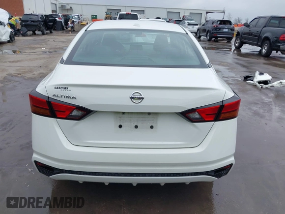 2020 Nissan Altima S with VIN 1N4BL4BVXLC139349, listed as a IAAI auction lot 41503655 with 110,058 mi miles and . Bid and sale history available at DreamBid. Image 17.