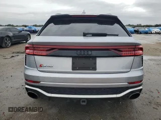 2021 Audi RS Q8 z VIN WU1ARBF13MD008178, wystawiony jako Copart lot #88022515 z przebiegiem 41 655 mil mil oraz Nie do naprawy. Historia ofert i sprzedaży dostępna na DreamBid. Obrazek 6.