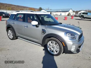 2024 MINI Countryman Cooper S with VIN WMZ83BR08R3S16831, listed as a Copart auction lot 79364014 with 10,125 mi miles and Salvage Title. Bid and sale history available at carsss.com. Image 4.
