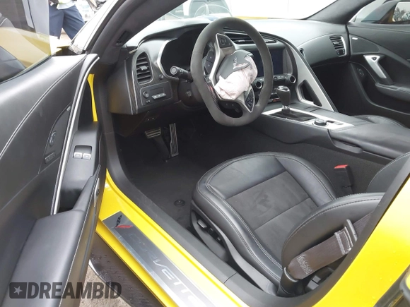 2015 Chevrolet Corvette Z06 3LZ z VIN 1G1YU2D67F5603369, wystawiony jako IAAI lot #42193440 z przebiegiem 17 618 mil mil oraz . Historia ofert i sprzedaży dostępna na DreamBid. Obrazek 8.