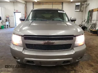 2008 Chevrolet Suburban Commercial with VIN 1GNFK16328J230440, listed as a Copart auction lot 46373895 with 250,370 mi miles and Clean Title. Bid and sale history available at carsss.com. Image 5.