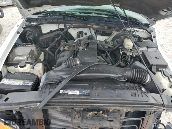 1998 GMC Sonoma z VIN 1GTCS144XWK518236, wystawiony jako Copart lot #59101905 z przebiegiem Nie podano mil oraz Nie do naprawy • Non repairable. Historia ofert i sprzedaży dostępna na DreamBid. Obrazek 11.
