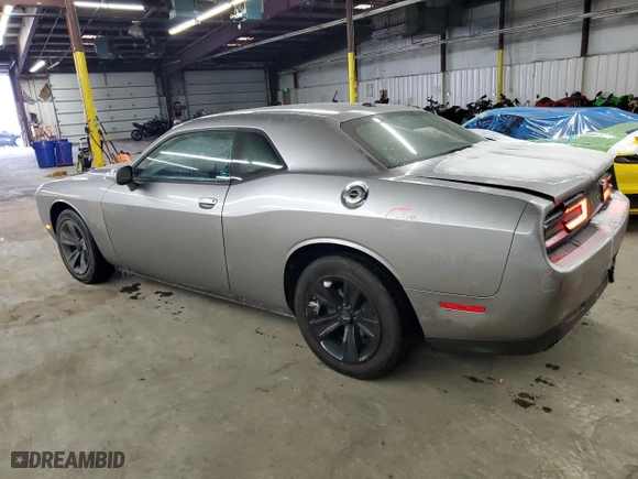 2015 Dodge Challenger SXT with VIN 2C3CDZAG7FH730904, listed as a Copart auction lot 45728995 with 89,733 mi miles and Salvage Title. Bid and sale history available at carsss.com. Image 2.