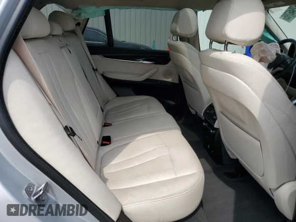 2016 BMW X5 sDrive35i z VIN 5UXKR2C55G0R71876, wystawiony jako Copart lot #52946795 z przebiegiem 113 890 mil mil oraz Szkoda całkowita • Salvage title. Historia ofert i sprzedaży dostępna na DreamBid. Obrazek 11.
