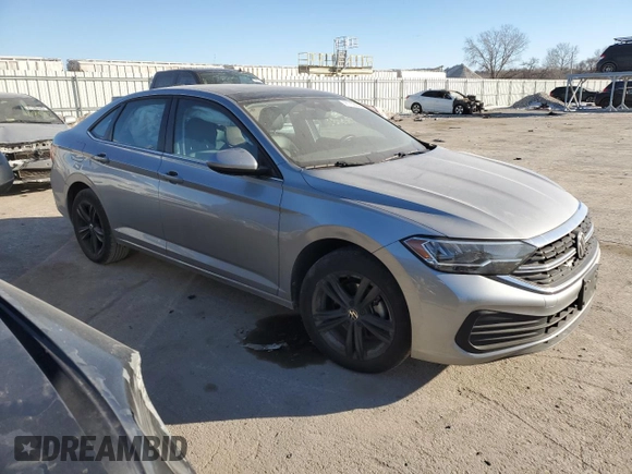 2022 Volkswagen Jetta SE with VIN 3VW7M7BU8NM004469, listed as a Copart auction lot 41758645 with 39,124 mi miles and Salvage title. Bid and sale history available at DreamBid. Image 4.