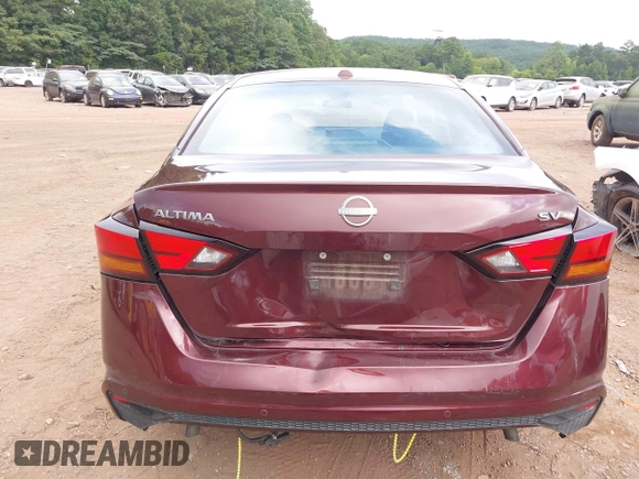 2024 Nissan Altima SV with VIN 1N4BL4DV8RN371216, listed as a IAAI auction lot 42826440 with 52,055 mi miles and . Bid and sale history available at DreamBid. Image 6.