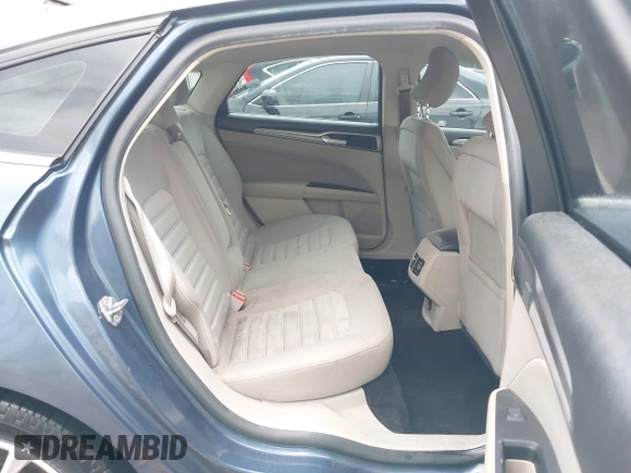 2018 Ford Fusion SE with VIN 3FA6P0H73JR109454, listed as a IAAI auction lot 42438366 with 105,802 mi miles and . Bid and sale history available at DreamBid. Image 8.