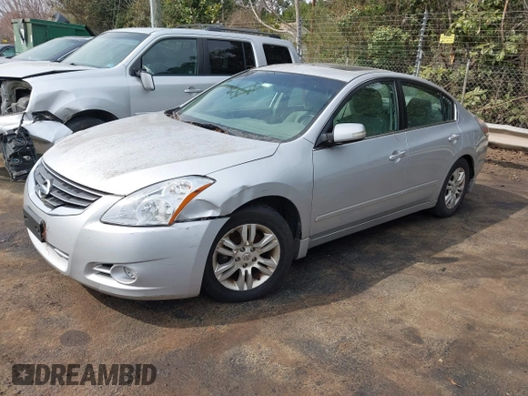 2012 Nissan Altima 2.5 S with VIN 1N4AL2AP1CN530249, listed as a IAAI auction lot 41812054 with 195,360 mi miles. Bid and sale history available at carsss.com. Image 2.
