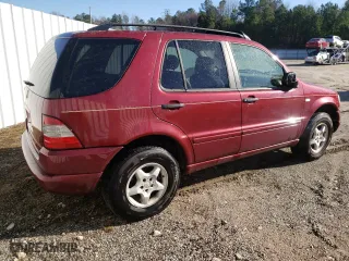 2000 Mercedes-Benz M-Class with VIN 4JGAB54E2YA215799, listed as a Copart auction lot 44352735 with 178,269 mi miles and Clean Title. Bid and sale history available at carsss.com. Image 3.