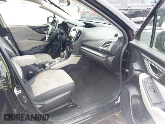 2021 Subaru Forester Premium with VIN JF2SKAJC7MH565601, listed as a IAAI auction lot 42202360 with 85,792 mi miles and . Bid and sale history available at DreamBid. Image 5.