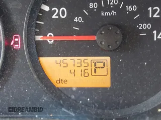 2021 Nissan Frontier SV z VIN 1N6ED0EA8MN714704, wystawiony jako IAAI lot #42065227 z przebiegiem 45 735 mil mil oraz . Historia ofert i sprzedaży dostępna na DreamBid. Obrazek 16.