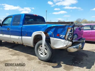 2004 Chevrolet Silverado 1500 Z71 with VIN 2GCEK19T141132102, listed as a IAAI auction lot 42050045 with 133,196 mi miles and . Bid and sale history available at DreamBid. Image 6.