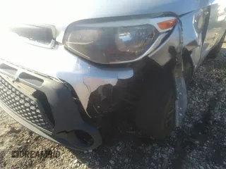 2014 Kia Soul with VIN KNDJN2A28E7746079, listed as a IAAI auction lot 41339648 with 166,617 mi miles. Bid and sale history available at carsss.com. Image 6.