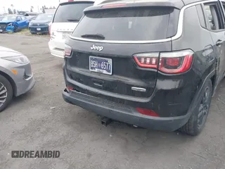 2020 Jeep Compass Latitude with VIN 3C4NJCBB8LT206001, listed as a IAAI auction lot 42352933 with 58,406 mi miles and . Bid and sale history available at DreamBid. Image 16.
