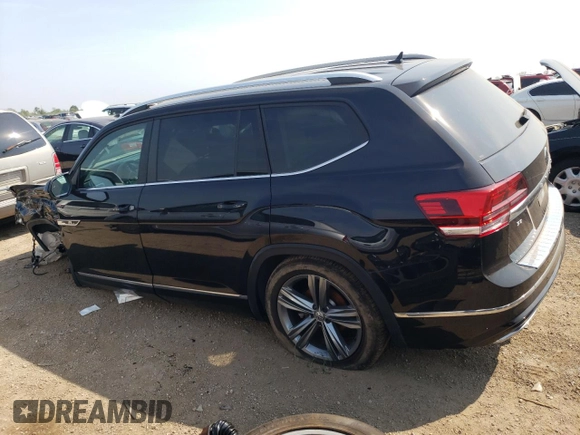 2019 Volkswagen Atlas SE z VIN 1V2XR2CA8KC591411, wystawiony jako Copart lot #65071173 z przebiegiem 14 637 mil mil oraz Szkoda całkowita • Salvage title. Historia ofert i sprzedaży dostępna na DreamBid. Obrazek 2.