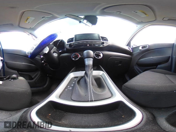 2021 Hyundai Venue SE z VIN KMHRB8A39MU082930, wystawiony jako IAAI lot #42005743 z przebiegiem 51 234 mil mil oraz . Historia ofert i sprzedaży dostępna na DreamBid. Obrazek 17.