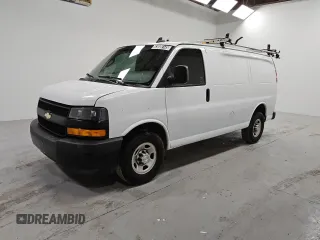 2018 Chevrolet Express Cargo Van with VIN 1GCWGAFG5J1178546, listed as a Copart auction lot 43600145 with 131,825 mi miles and Clean Title. Bid and sale history available at carsss.com. Image 1.