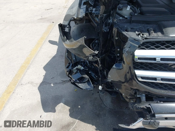 2021 Mercedes-Benz GLS 450 z VIN 4JGFF5KE5MA469689, wystawiony jako IAAI lot #42113396 z przebiegiem 23 930 mil mil oraz . Historia ofert i sprzedaży dostępna na DreamBid. Obrazek 6.